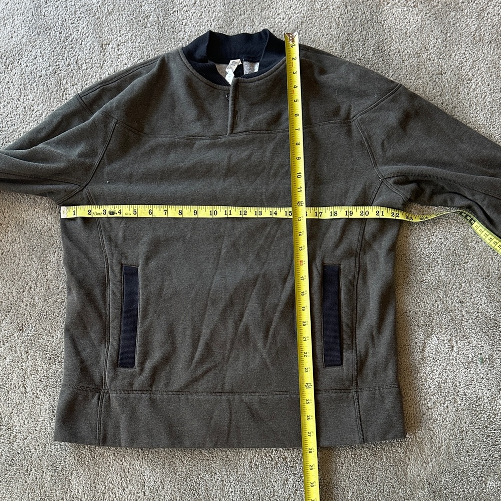 Lululemon Athletica Dark Green Sweatshirt